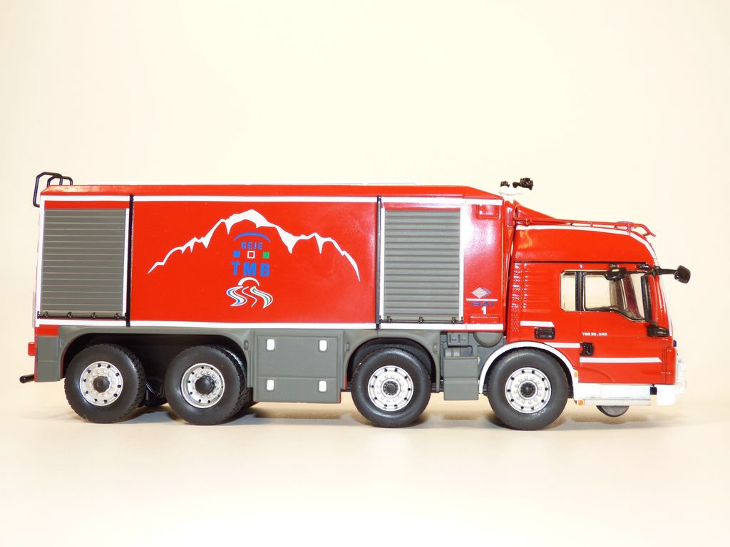 Pompieri Hachette Veicolo Speciale Bai Man Tgs Mont Bianco 1