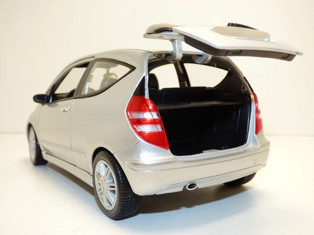 Mercedes Clase a W169 2007 RHD Winscreen Arandela Fluido Botella Tanque A1698690020 