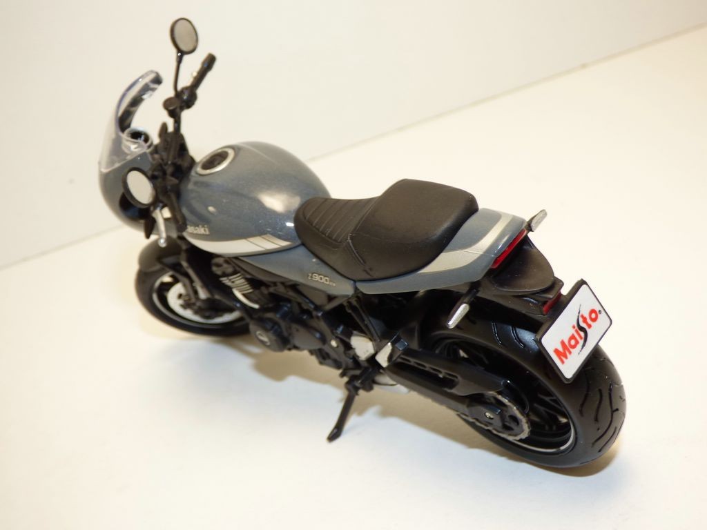 Moto shop kawasaki z900rs