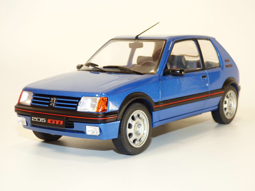 S1801705 Jaune for sale online Solido Peugeot 205 Véhicule Miniature 