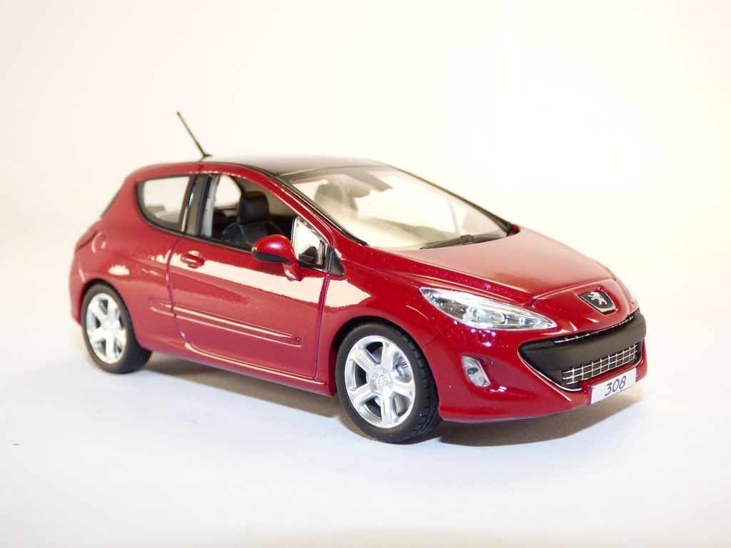 PEUGEOT 308 berline rouge Babylone 1/43 - Picture 1 of 1