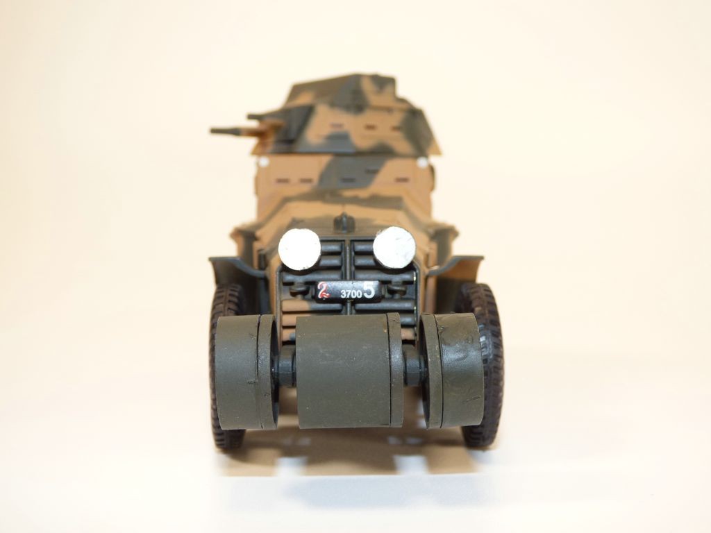 Jeep et Automitrailleuse Panhard 1951 1/72