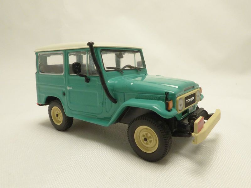 MOTOR MAX - Toyota FJ40 Land Cruiser 1974 - Échelle 1/24 - Verte - Miniature Neuve